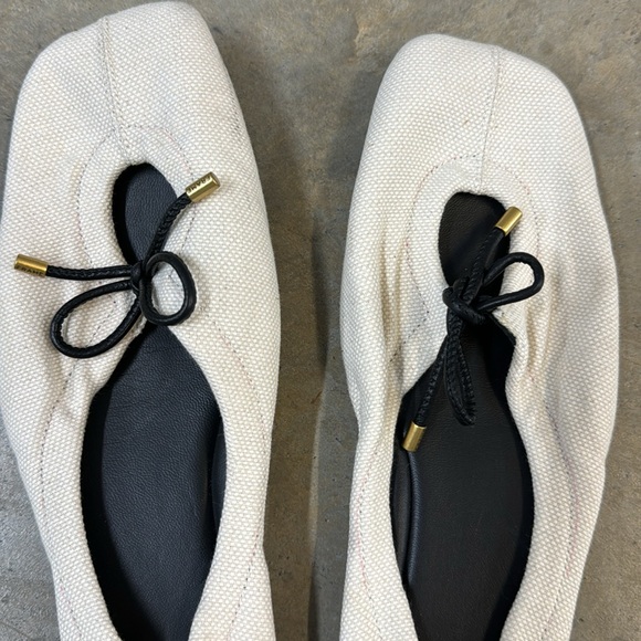 Frame - Picture 2 of 8